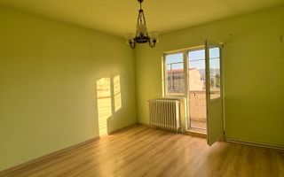 Apartament 3 camere decomandate, 65 mp, 3 balcoane, zona Titulescu - Poză 3