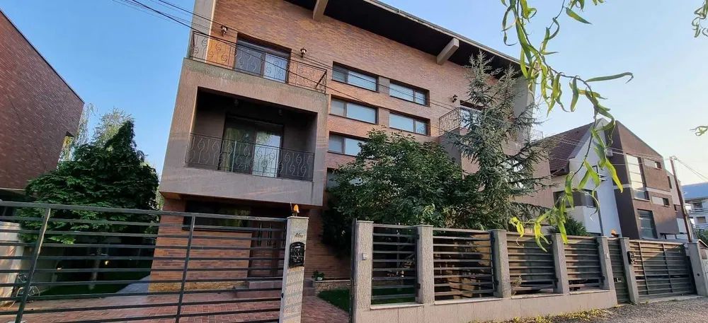 Vila lux Baneasa-lac,|zona vile, langa Petrom City| 350 mp, - Poză 10