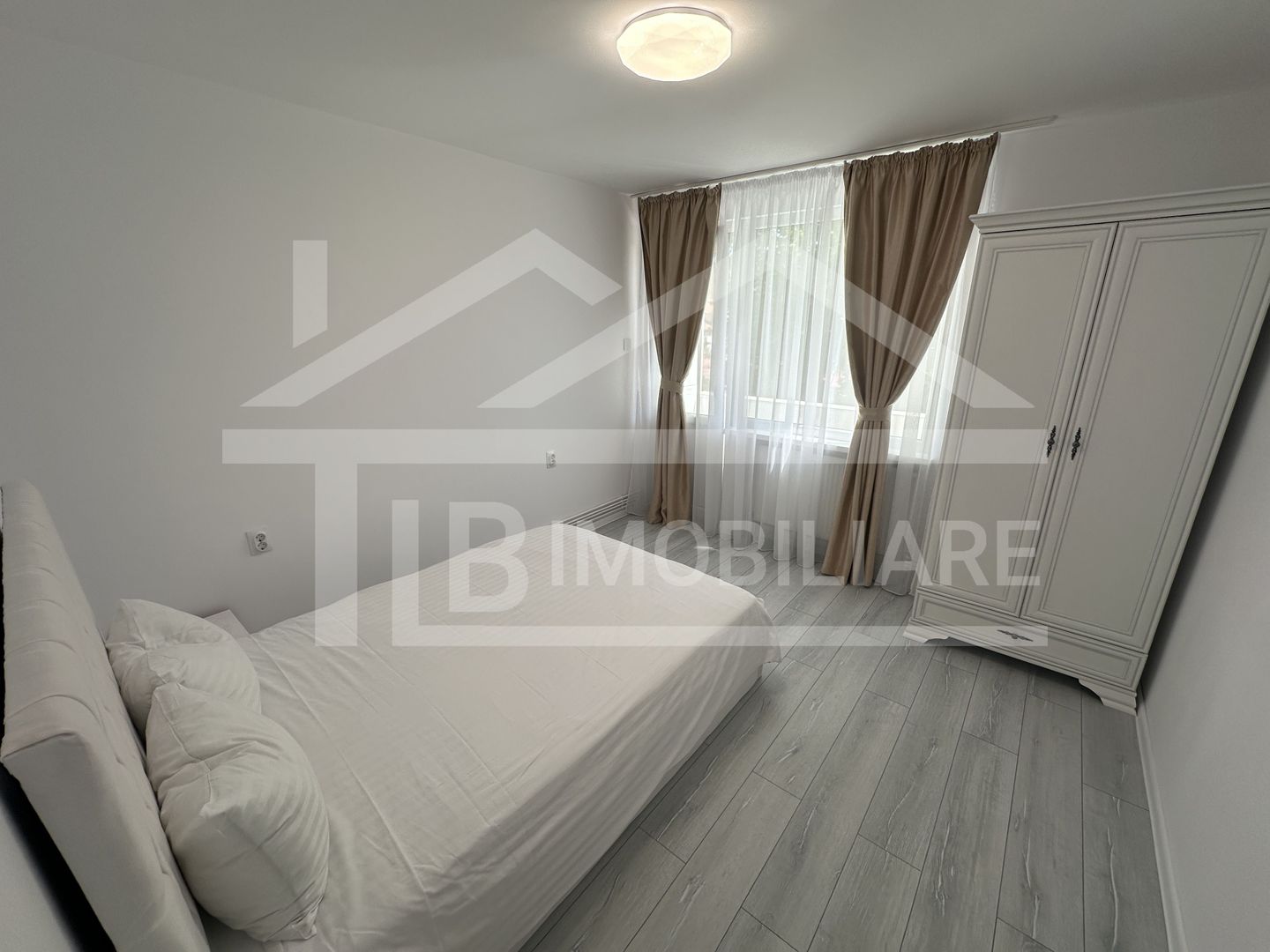 Apartament de 2 camere, 50mp, decomandat, prima inchiriere, Zona UMFST - Poză 3