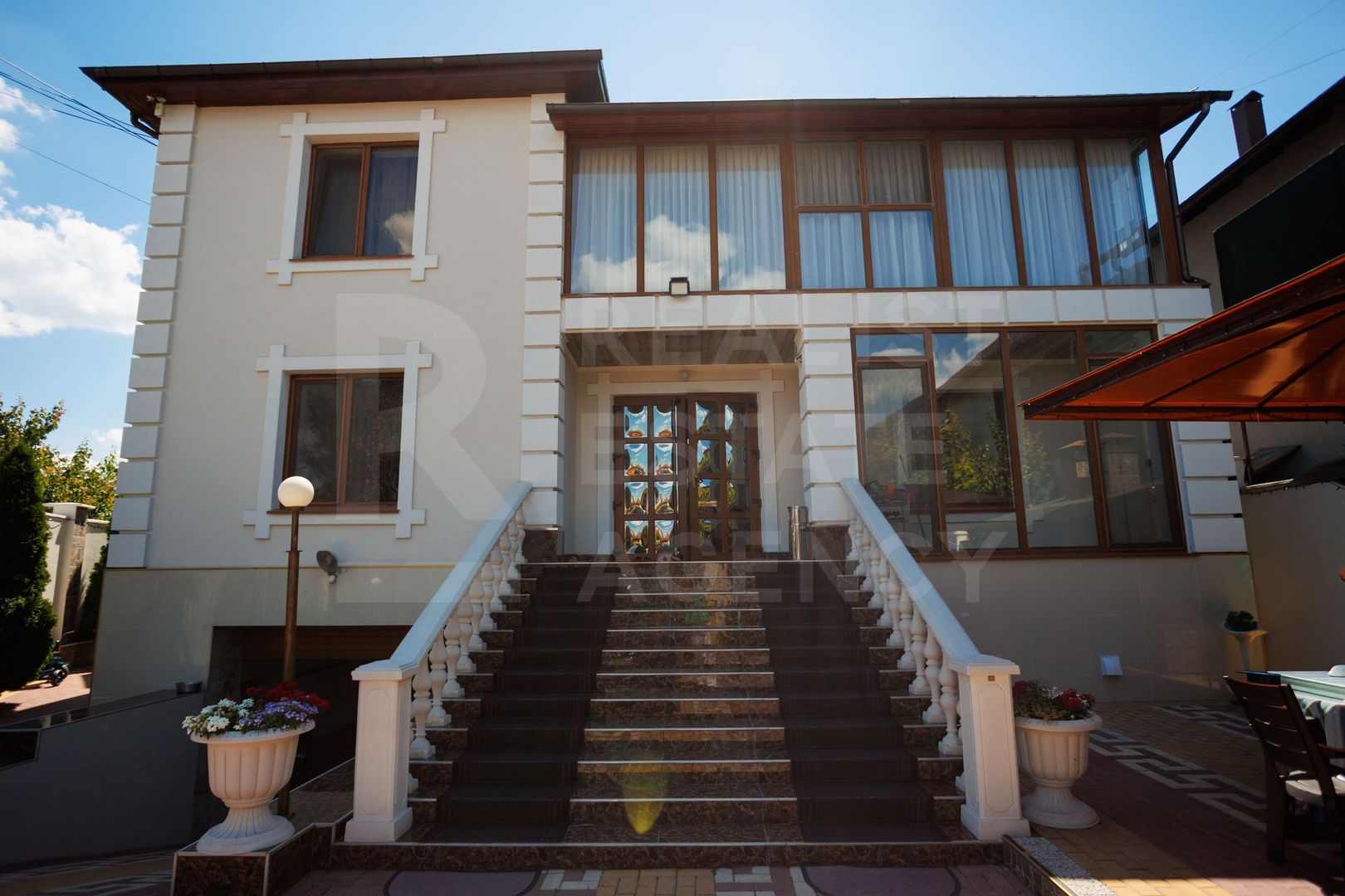 Vânzare, casă, 5 camere, str. Petru Rareș, Durlești - Poză 2