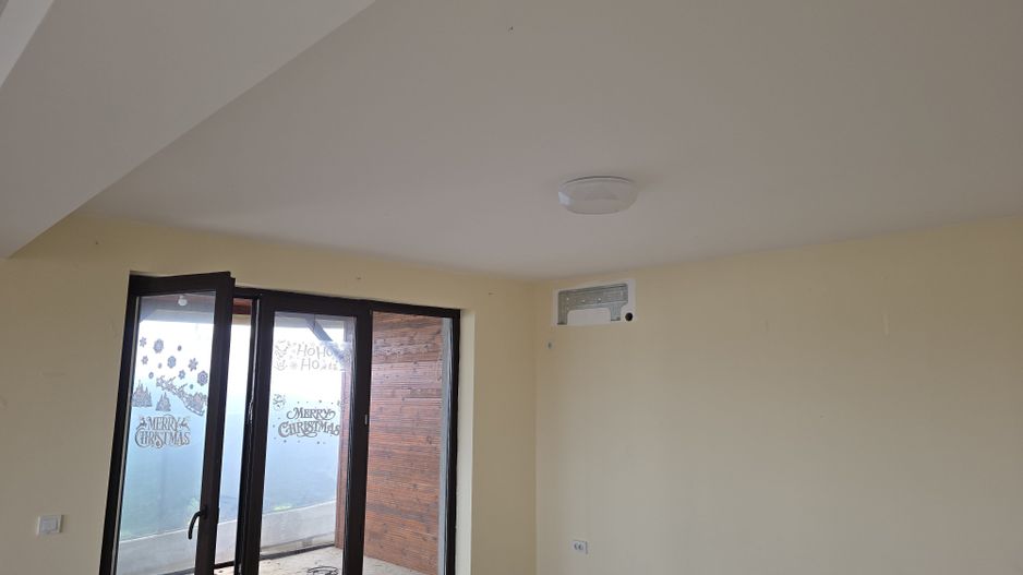 Tunari! Vila de inchiriat, pretabila pentru 15 - 20 muncitori - Poză 4