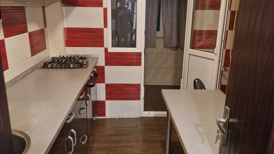Apartament 3 camere-70mp -Crangasi - Poză 8