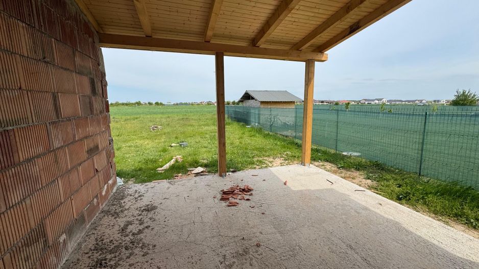 COMISION 0 | Duplex pe parter | 3 camere | 90 mp utili | La cheie{} Șag - Poză 7