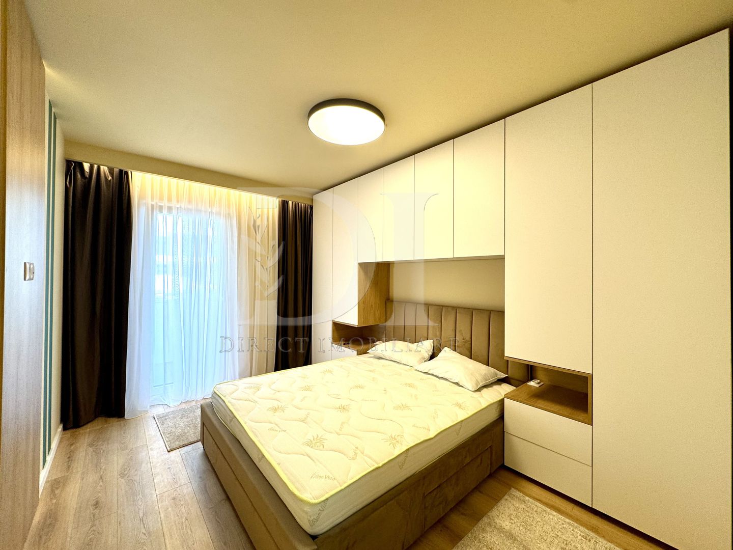 Apartament ultramodern / 3 camere / Zona Eroilor - Poză 11