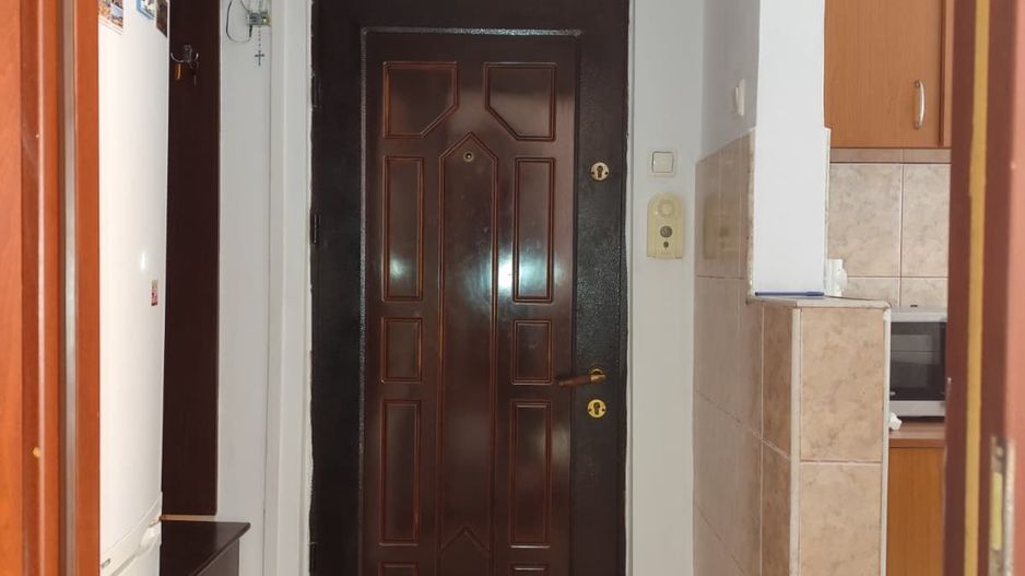 Inchiriere 2 camere aproape de Piata Rogerius, Oradea - Poză 13
