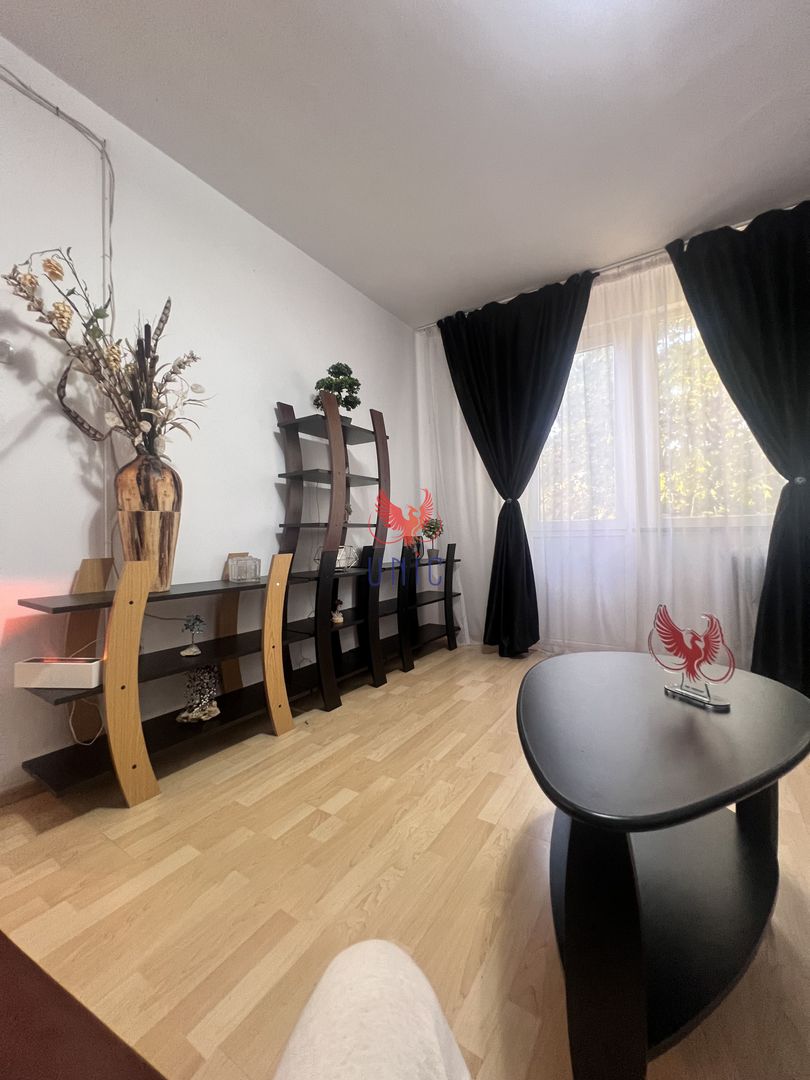 Decomandat, stradal, Calea Bucuresti etaj 1 - Poză 29