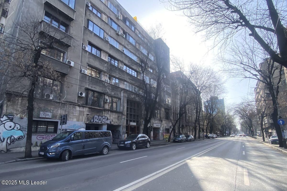B-dul Carol I, 94 mp utili, stradal, etaj 6 din 7, amenajat, 2 bai - Poză 9