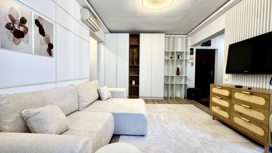 Apartament cu stil, eleganță și energie vibrantă, în Piața Victoriei - Poză 6