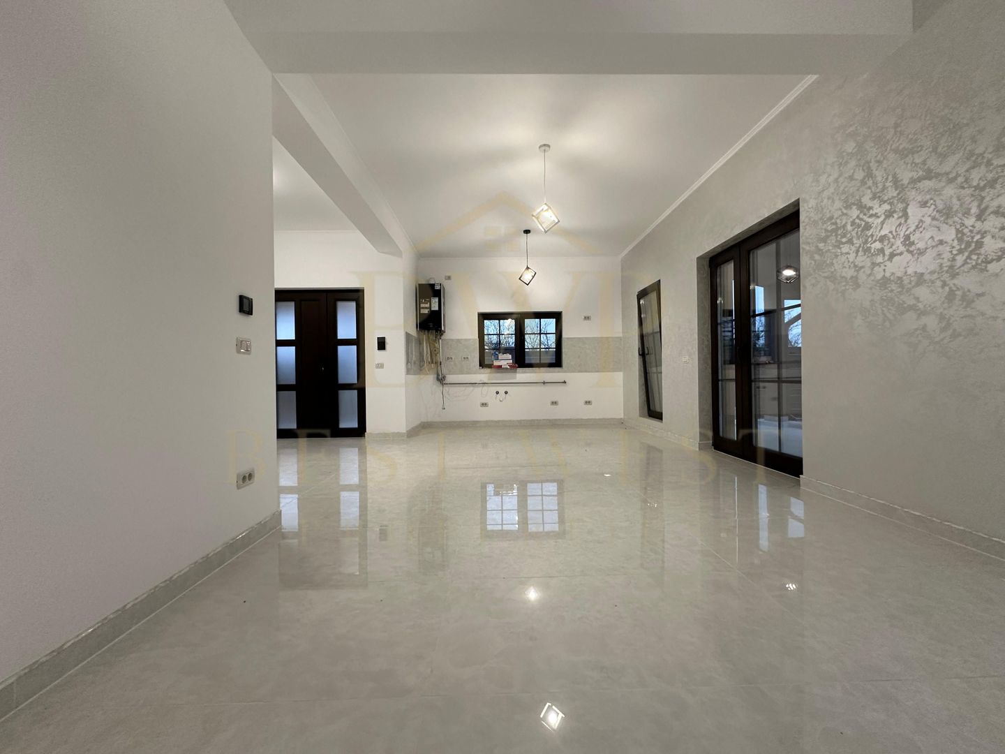 Duplex 1/2, 5 camere, drum propriu, Giroc - Poză 2