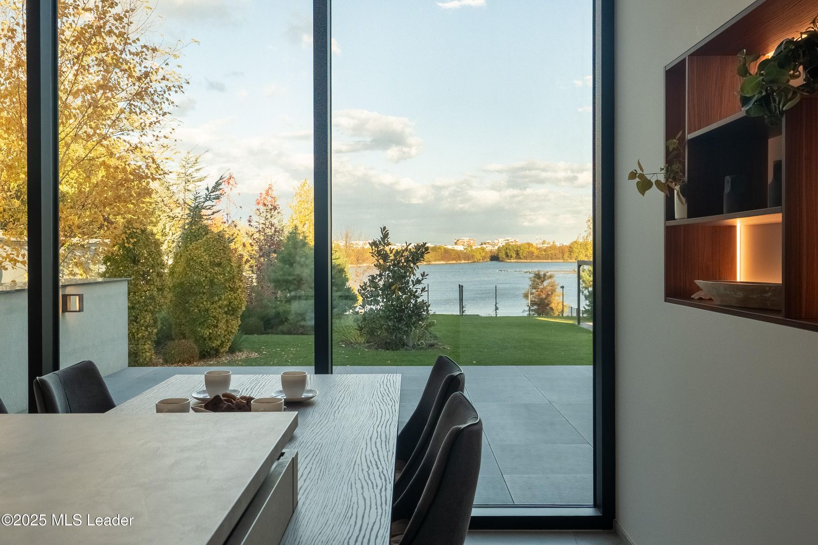 Smart-Home nZEB spectaculoasa Bucuresti Sector1 cu deschidere lac - Poză 20
