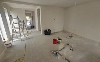 Duplex in Cisnadie cu 4 camere si 250 mp de curte, in Cisnadie - Poză 13