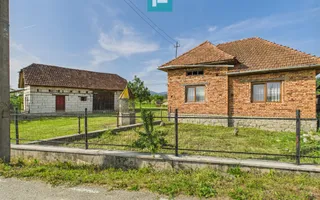 Casă cu teren de 4707 mp în Hălmăgel, județul Arad - Poză 22