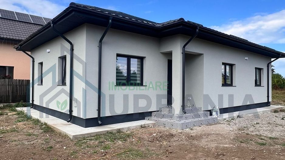 Casă nouă premium în Pașcani, strada Ion Creangă – 98 mp utili, 3 dormitoare, 550 mp teren - Poză 1