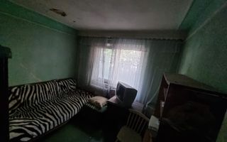 Apartament semidecomandat cu 2 camere, 42m pătrați ,65000 euro, Zimbru - Poză 3