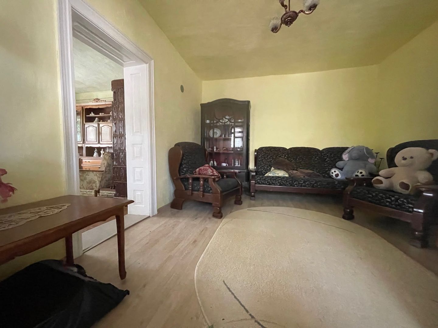 Oază de liniște aproape de Oradea | Casă renovată cu grădină și garaj - Poză 15