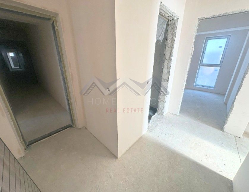 Apartament 2 camere Otopeni central | bloc cu lift | include parcare - Poză 8