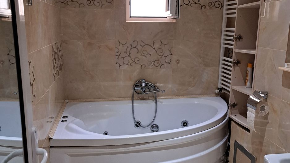 🏡 Apartament 3 camere, decomandat | Zona Sf. Vasile - Poză 9