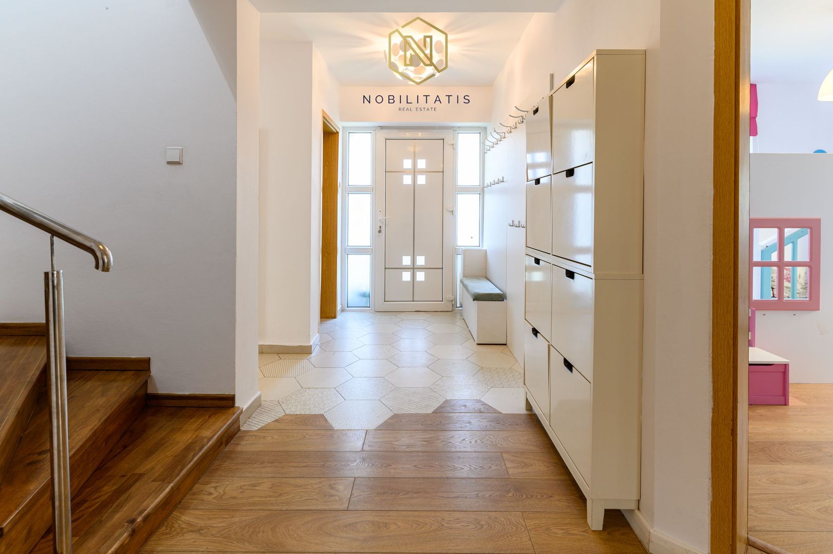 OFERTA VANDUTA - Vila deosebita cu piscina | Comision 0 - Poză 6