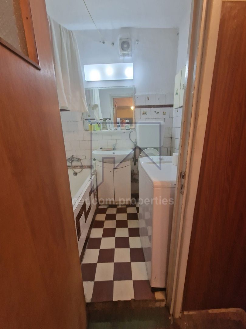 Vanzare apartament 4 camere Drumul Taberei - Poză 6