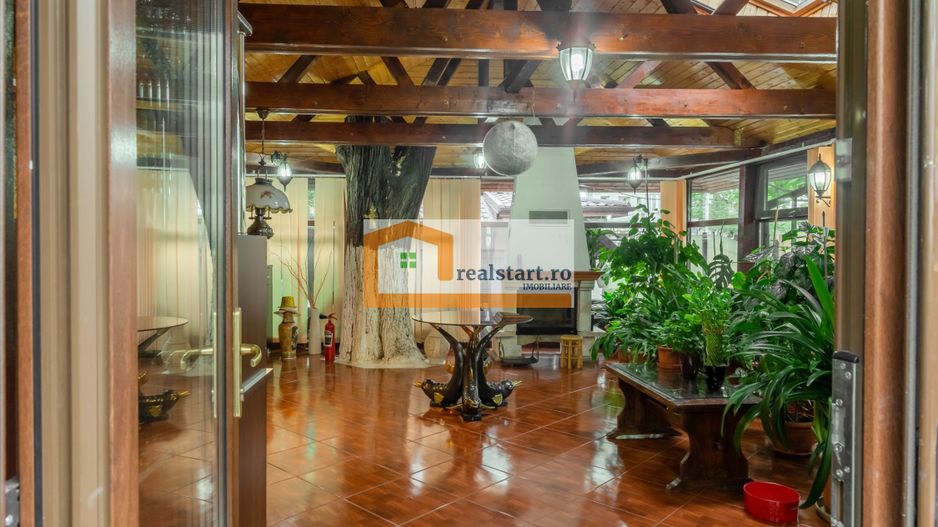 Investitie, 1400mp teren + cladiri, intre parcuri, metrou - Poză 12