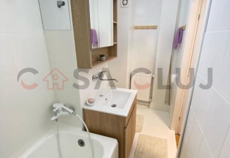 Apartament cu 4 camere, zona McDonald's / Minerva ! - Poză 8