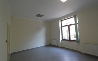 Birouri în vila - zona Balcescu - Poză 8