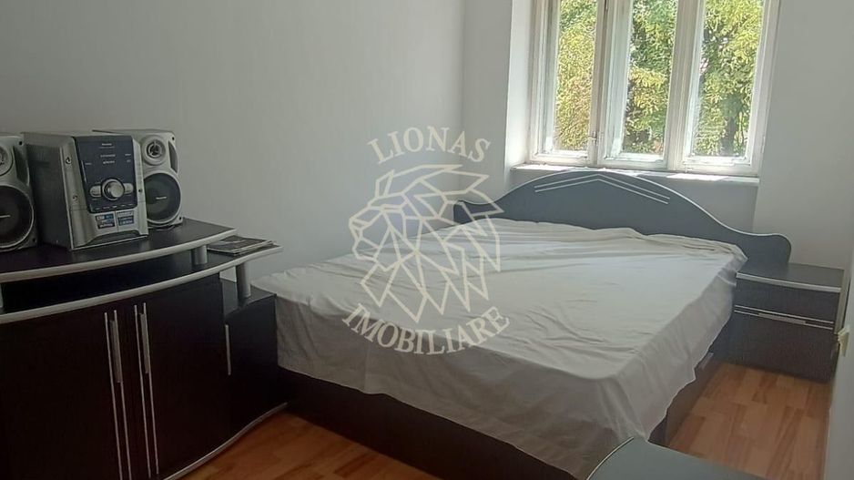 Apartament 3 camere-etaj 2-parcare- ideal investitie,  Ultracentral - Poză 3