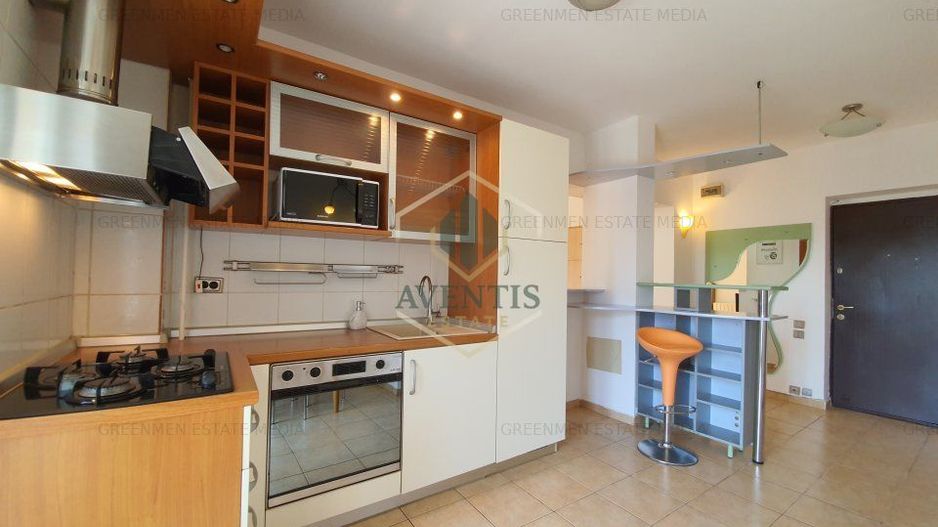 Unirea Shopping Center - Pta Sf. Vineri, renovat complet, 3 balcoane, bloc 1996 - Poză 7