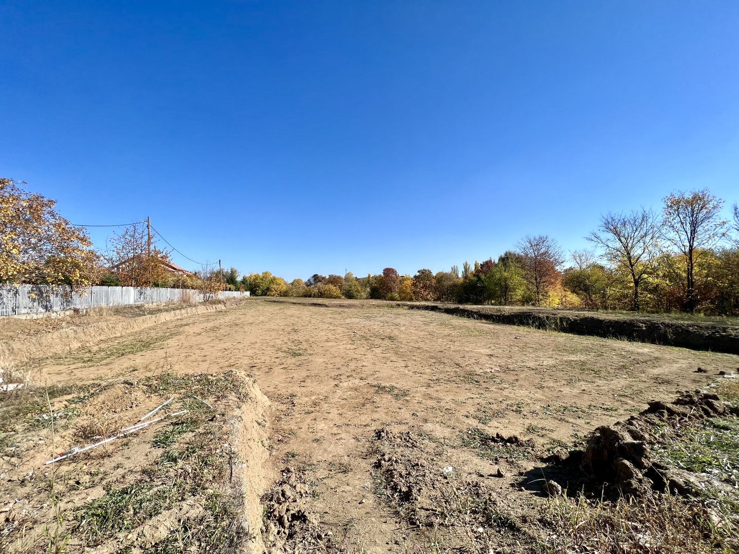 Teren 6000 mp pozitie deosebita lacul Baneasa adancime 140 m - Poză 11