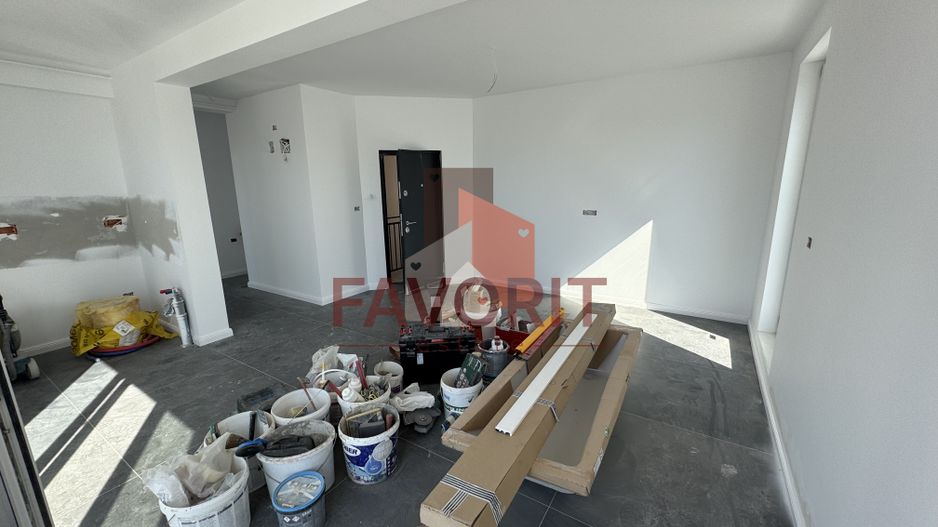 Apartament deosebit. Terasa 50 mp. Zona Buziasului. - Poză 4