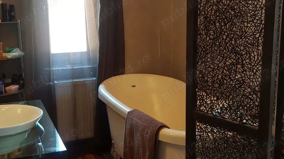 De Inchiriat Vila 5 Camere Parc Ronda - Matei Voievod sector 2 - Poză 7