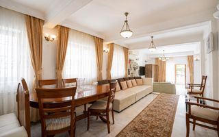 Vila 11 camere in Faleza Nord 400 mp utili, Proprietate rara - Poză 1