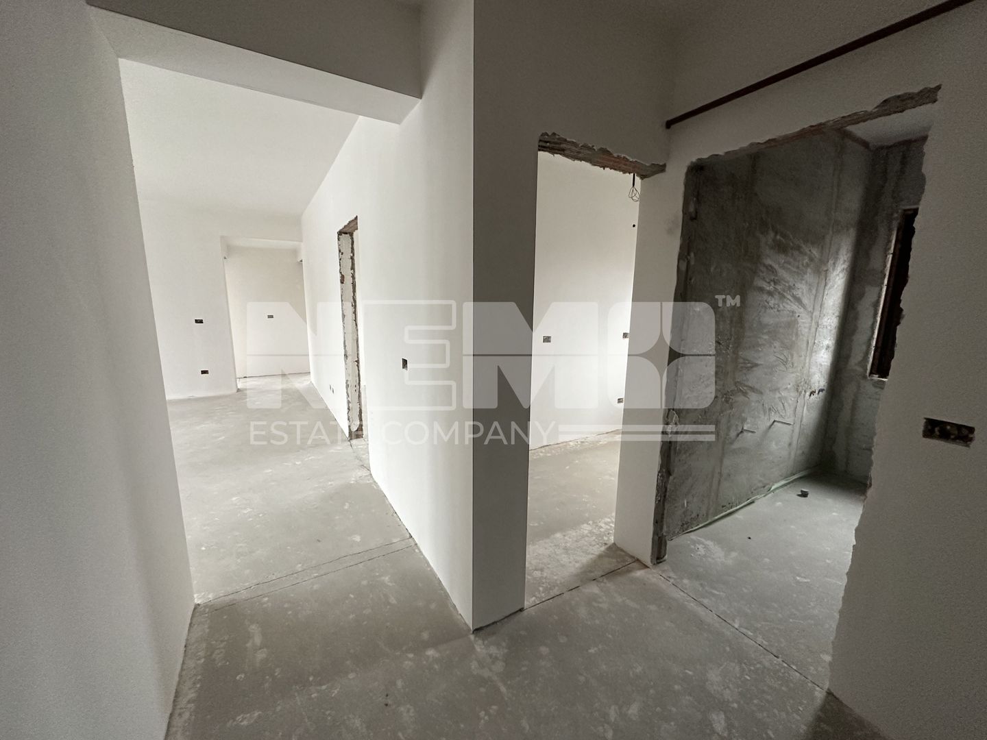 APARTAMENT 4 CAMERE | 2 BAI | 2 CAMERE TEHNICE | ETAJ 1 - Poză 8