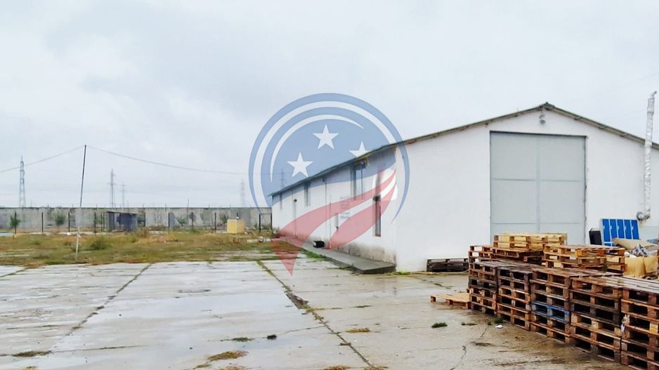 2 HALE de 357 mp si 474 mp  si teren intravilan de 5423 mp  Isalnita - Poză 1