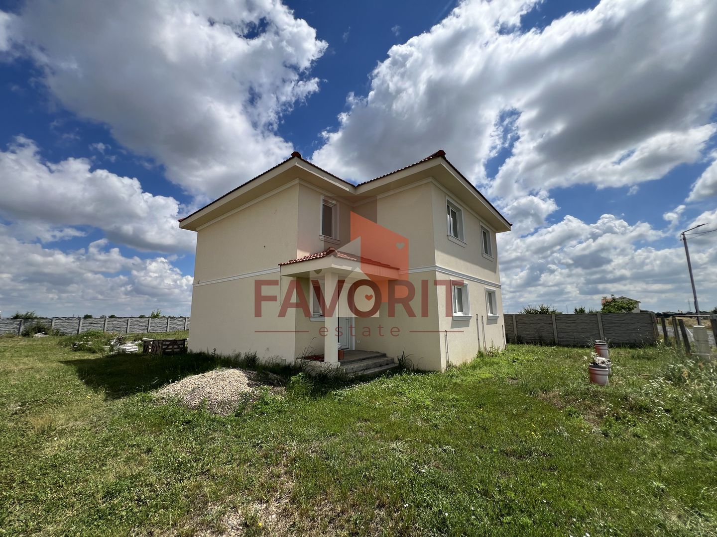 Duplex 4 camere cu etaj | 2 bai | Giroc - Poză 1