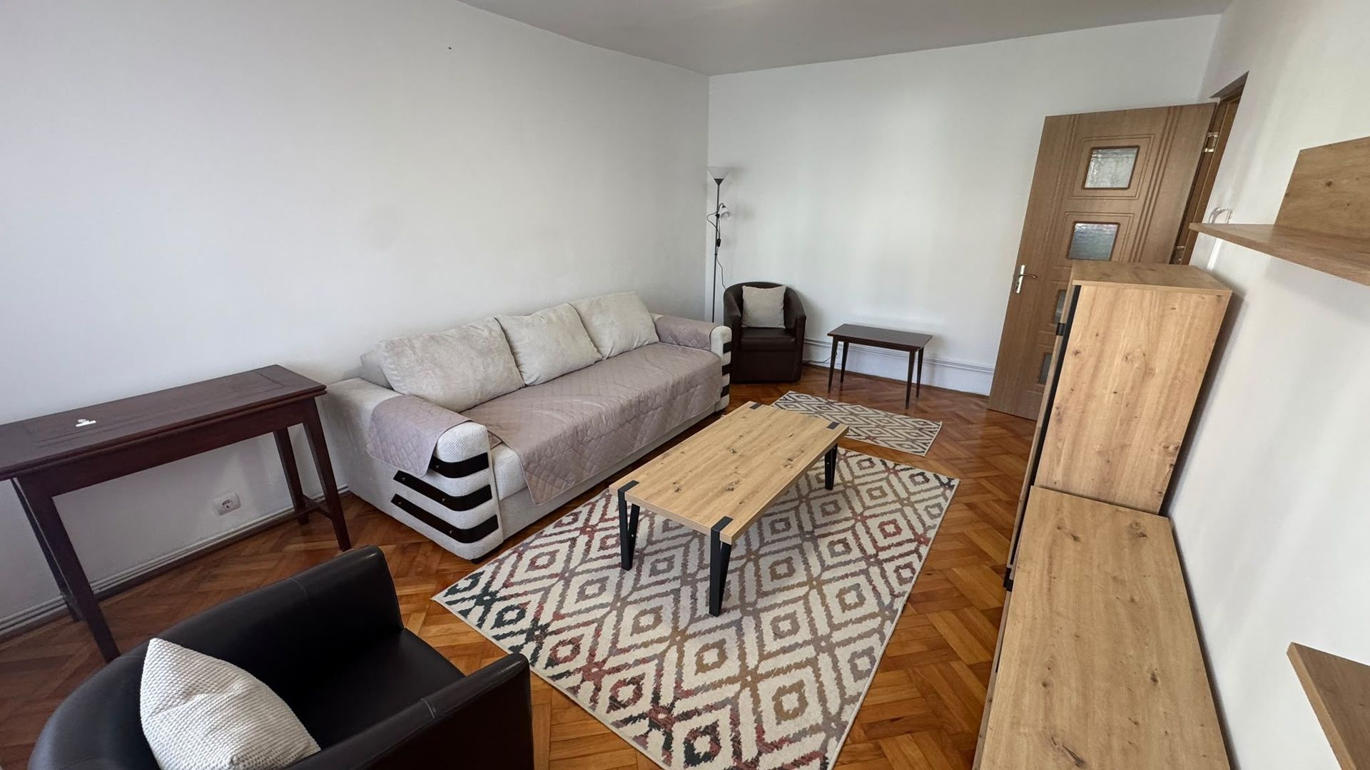 Apartament 3 camere de inchiriat in Strand, Sibiu - Poză 2