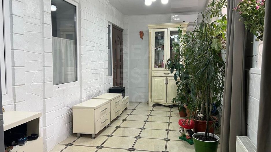 Vânzare, apartament la sol, 2 camere, str. Mihail Kogălniceanu, Centru - Poză 2