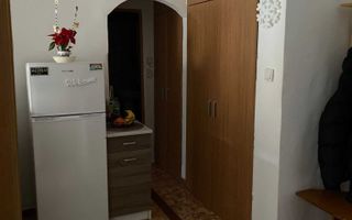 Lipovei | 2 Camere | Etaj Inermediar | Centrala Proprie - Poză 3