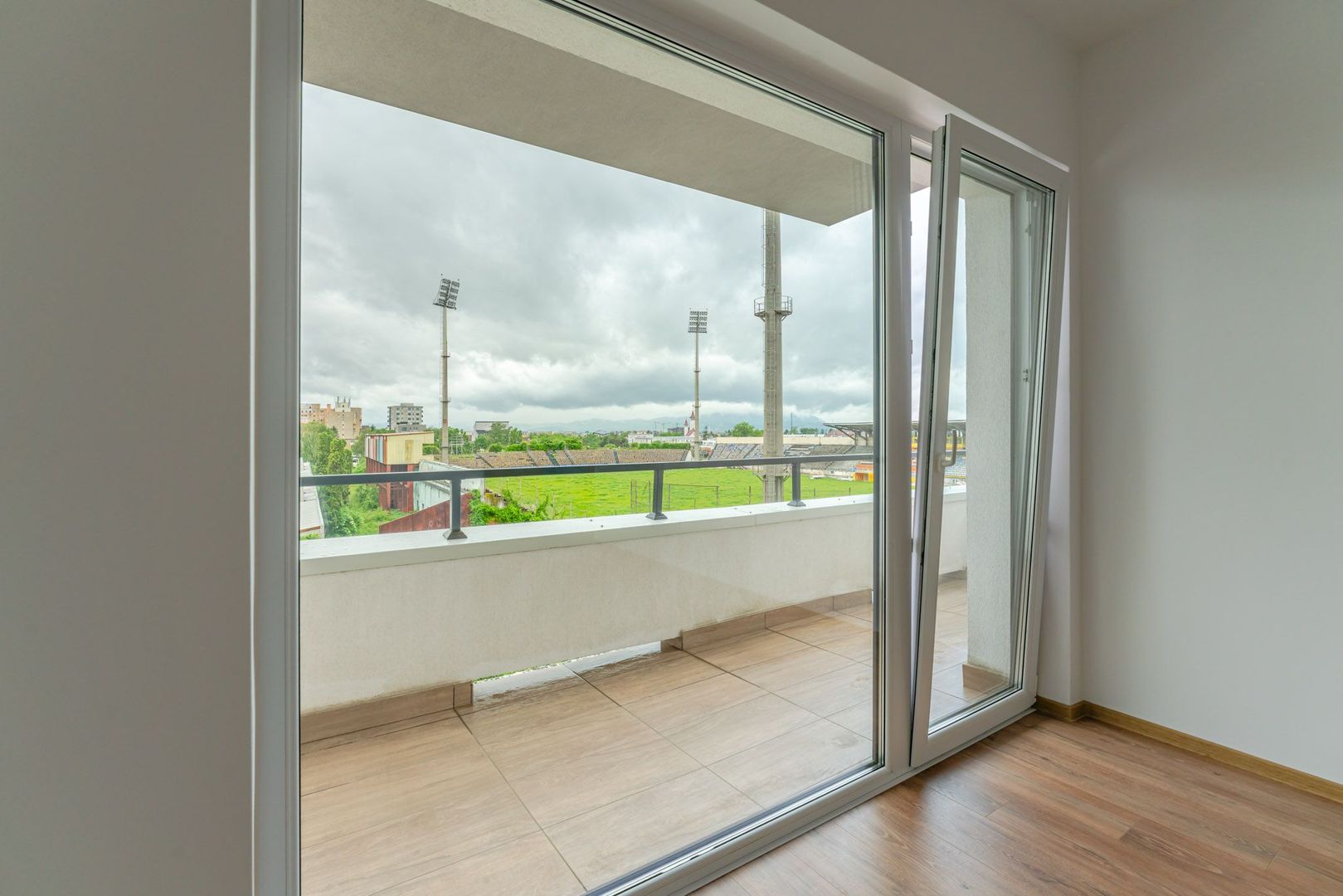 Garsonieră Alphaville Arena | 41.5 mp | Vedere Vest | Finalizat 2023 - Poză 4