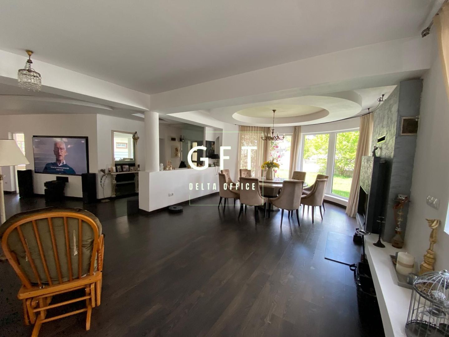 PRET REDUS!!! Vila de lux, P+E+M, piscina, 7 minute de centru Bistritei - Poză 8