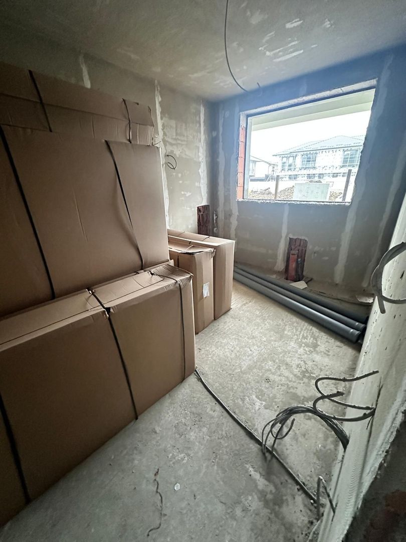 CASA INDIVIDUALA, 4 CAMERE, TOATE UTILITATILE, TEREN 300 MP, COMIS 0% - Poză 12