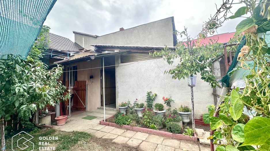 Casa centrala cu 3 camere, curte privata și gradina - Poză 20