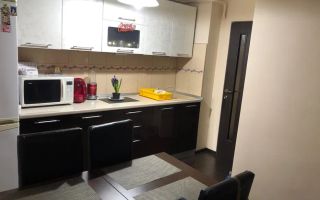 De inchiriat apartament  3 cam,Micro 38,et 1,mobilat si utilat complet - Poză 2