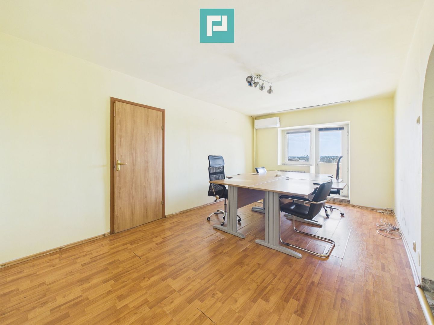 Bd. Unirii-Piața Alba Iulia, apartament 2camere - Poză 2