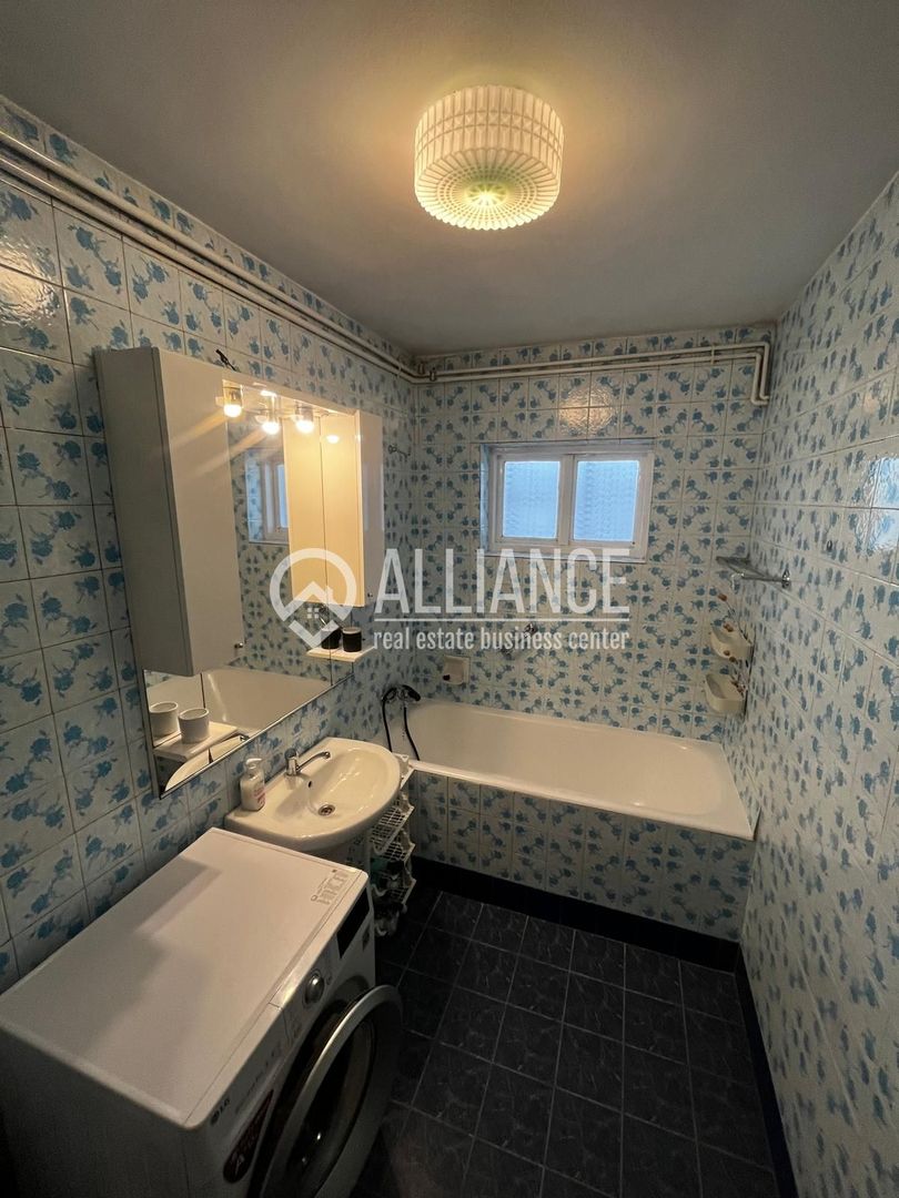 Ultracentral (cod04)-Apartament 3 camere mobilat-utilat si garaj - Poză 9