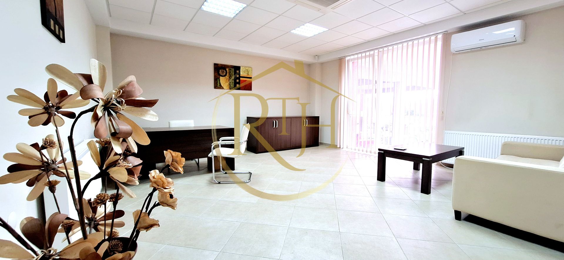 Oferim spre inchiriere spatiu de birou aproape de Spitalul Judetean - Poză 1