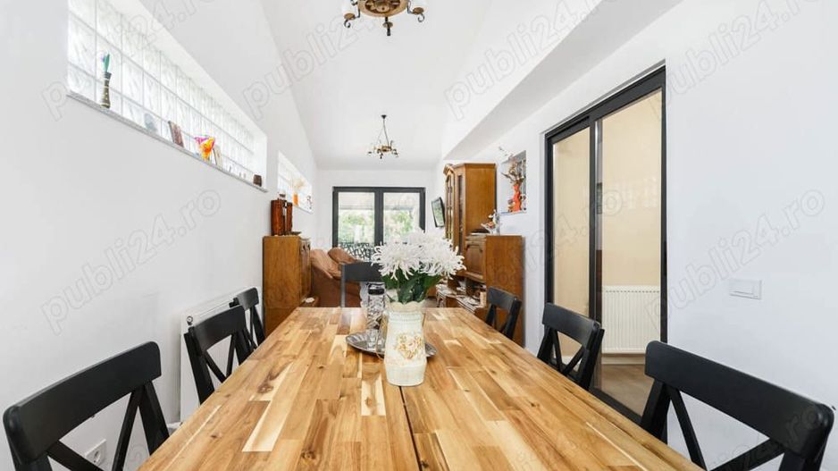 Vand apartament 5 camere ,200mp ,parter + curte proprie 150 mp - Poză 7