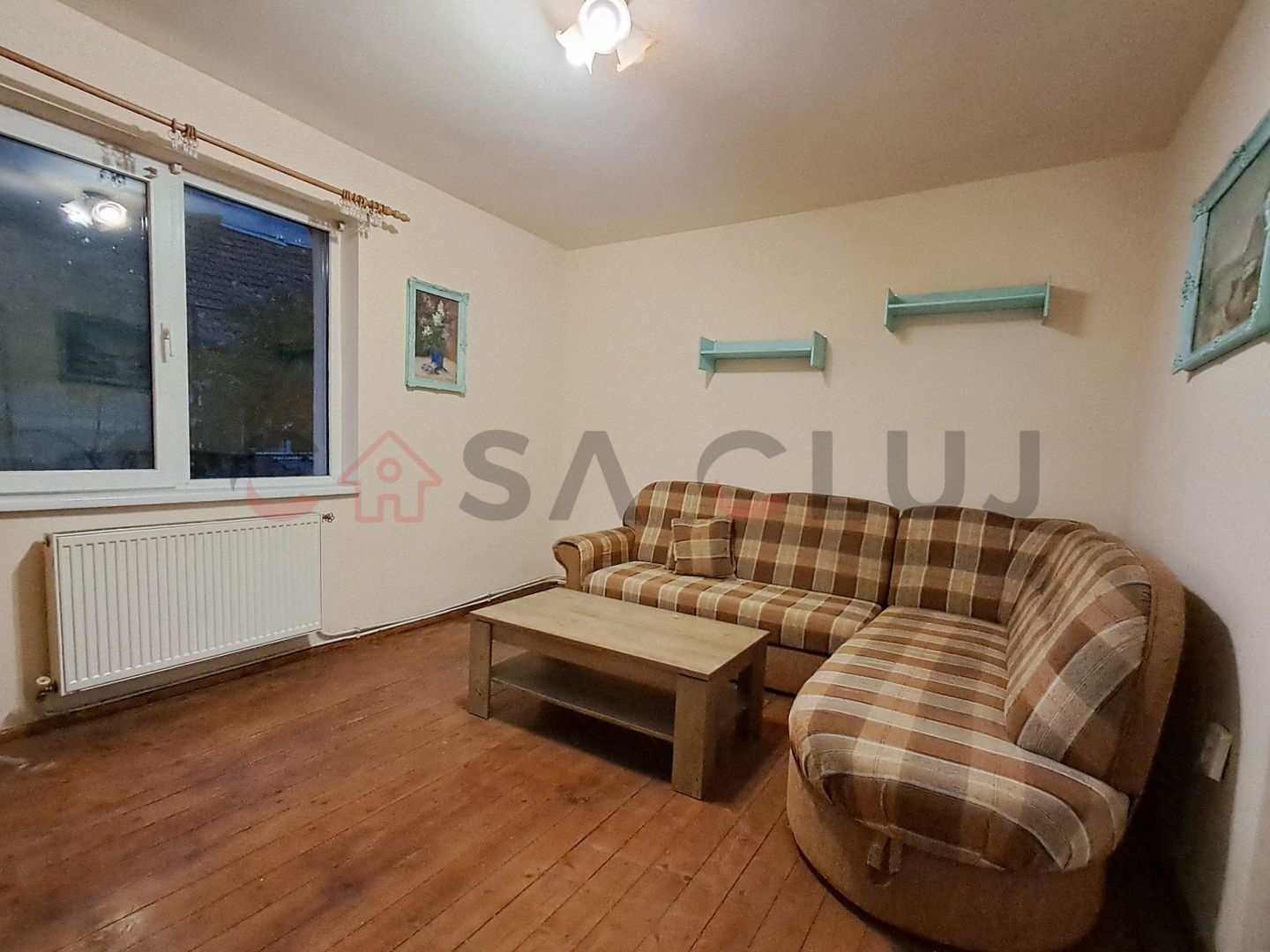 Casă calcan, Curte,  grădină, Iris!! - Poză 7