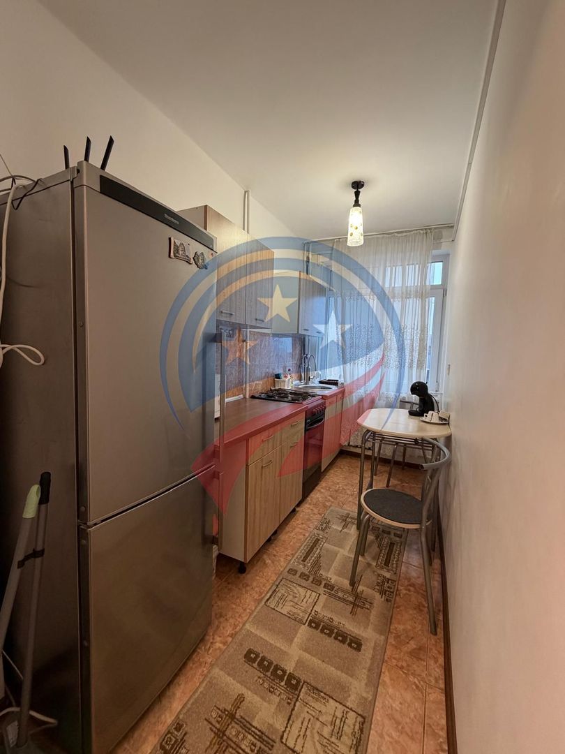 CHIRIE APARTAMENT 2 CAMERE LANGA PRIMARIE - Poză 4