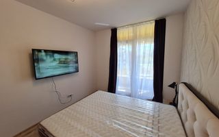 Lux la 5 minute de Iulius Town - Poză 4